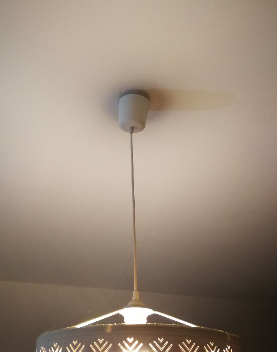 Your synapses fire up. Your eyes come to a rest on the canopy holding your ceiling lights in place. What kind of style faux pas is this?! An emotionless piece of cold plastic, not even hanging from the ceiling in a straight line… Bummer! Why on earth has no one come up with a more stylish solution for this? Maybe because the ceiling is widely unexplored territory for designers? Who knows? Sure, you can buy light canopies in a few different colorways, like red, black, silver and even green. Some made from cheap plastic, or even some metal options. But overall, it’s a rather drab selection.